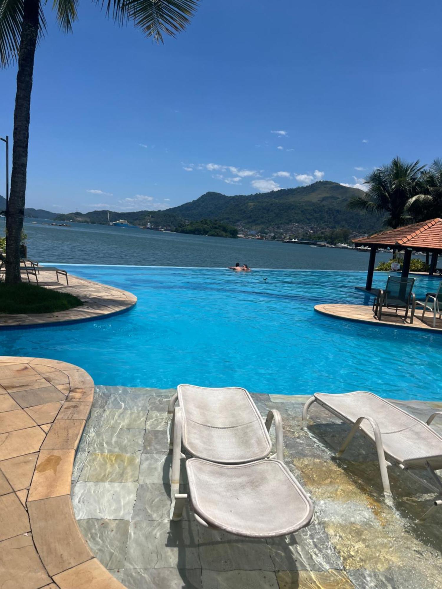 Porto Bali Resort 安格拉杜斯雷斯 外观 照片